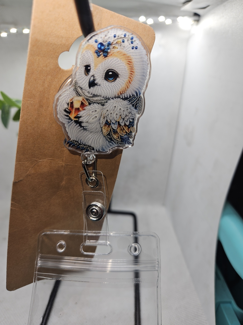 White & Gold Owl Card Holder Badge Reel - Picture 2 of 2